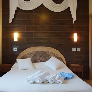 https://residence-bounty.it-tuscanyhotel.com
